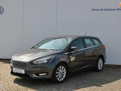Szary Używany 2018 Ford Focus Kombi | 39 900 zł (Dobra cena)
