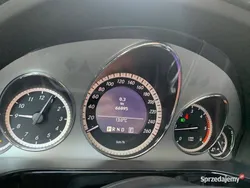 Używany 2011 Mercedes E220 Avantgarde | 16 550 zł