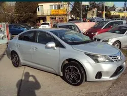 Srebrny Używany 2014 Toyota Avensis Sedan/Limuzyna | 39 800 zł