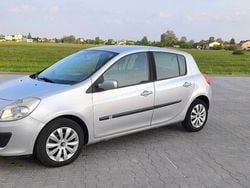 Srebrny Używany 2008 Renault Clio II Hatchback | 9200 zł (Uczciwa cena)