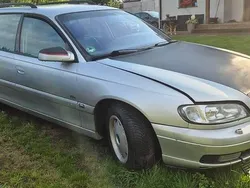 Używany 2002 Opel Omega | 2500 zł (Dobra cena)