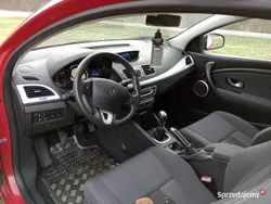 Czerwony Używany 2009 Renault Mégane Coupé Coupe | 15 500 zł