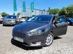 Szary Używany 2017 Ford Focus Titanium Kombi | 38 500 zł (Dość drogi)