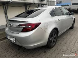 Srebrny Używany 2015 Opel Insignia Hatchback | 31 990 zł (Uczciwa cena)