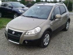 Zielony (metalik) Używany 2006 Fiat Sedici SUV | 19 700 zł (Drogi)