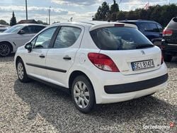 Biały Używany 2011 Peugeot 207 Hatchback | 9990 zł (Uczciwa cena)