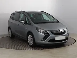 Srebrny Używany 2014 Opel Zafira Minivan | 28 999 zł (Uczciwa cena)