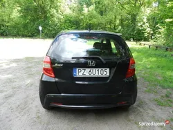 Czarny Używany 2012 Honda Jazz Hatchback | 30 900 zł (Dość drogi)