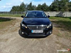 Czarny Używany 2018 Peugeot 308 SW Kombi | 32 990 zł