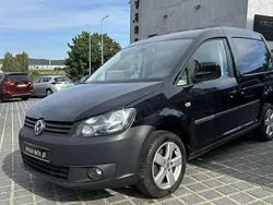 Czarny Używany 2014 VW Caddy Minivan | 32 000 zł (Dobra cena)