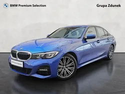 Portimao blue metallic metalizowany Używany 2019 BMW 318 Shadowline Sedan/Limuzyna | 117 900 zł (Uczciwa cena)