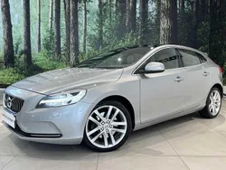 Srebrny Używany 2017 Volvo V40 Kombi | 64 900 zł (Drogi)