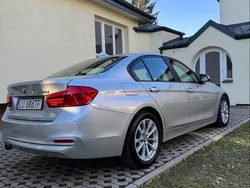 Srebrny Używany 2018 BMW 320 Sedan/Limuzyna | 73 333 zł (Super Cena)
