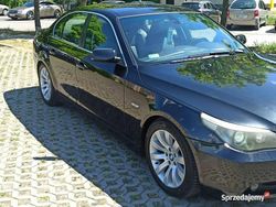 Czarny Używany 2003 BMW 520 Sedan/Limuzyna | 15 900 zł