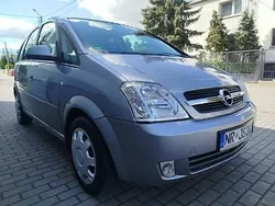 Szary Używany 2004 Opel Meriva Minivan | 6500 zł (Dość drogi)
