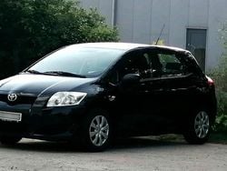 Czarny Używany 2009 Toyota Auris Hatchback | 13 999 zł (Dość drogi)