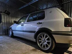 Srebrny Używany 1997 VW Golf III Hatchback | 10 000 zł (Uczciwa cena)