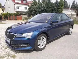 Niebieski Używany 2020 Skoda Superb Hatchback | 84 700 zł (Uczciwa cena)
