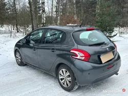 Grafitowy Używany 2012 Peugeot 208 Hatchback | 24 999 zł (Uczciwa cena)