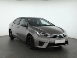 Szary Używany 2015 Toyota Corolla Sedan/Limuzyna | 42 999 zł (Uczciwa cena)