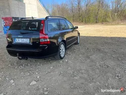 Czarny Używany 2004 Volvo V50 Kombi | 14 900 zł (Uczciwa cena)