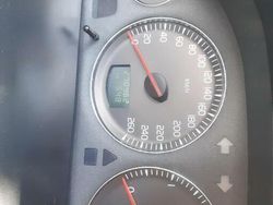 Szary Używany 2004 Volvo XC90 SUV | 17 800 zł (Uczciwa cena)