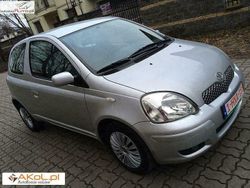 Srebrny (metalik) Używany 2005 Toyota Yaris Sol Hatchback | 11 500 zł