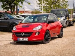 Czerwony Używany 2014 Opel Adam Hatchback | 25 900 zł (Uczciwa cena)