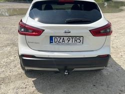 Biały Używany 2018 Nissan Qashqai Premium Edition SUV | 65 500 zł (Uczciwa cena)