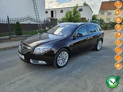 Brązowy (metalik) Używany 2012 Opel Insignia Kombi | 31 999 zł (Dość drogi)