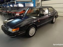 Granatowy Używany 1992 Saab 900 Hatchback | 19 900 zł