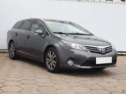 Szary Używany 2013 Toyota Avensis Kombi | 32 499 zł (Uczciwa cena)