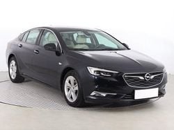 Niebieski Używany 2017 Opel Insignia Hatchback | 64 999 zł (Dość drogi)