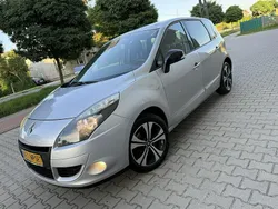 Srebrny Używany 2011 Renault Scénic III Minivan | 15 900 zł (Uczciwa cena)