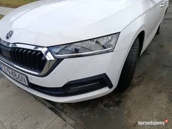Biały Używany 2020 Skoda Octavia Kombi | 59 900 zł (Dobra cena)