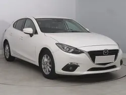 Biały Używany 2015 Mazda 3 Hatchback | 49 999 zł (Uczciwa cena)
