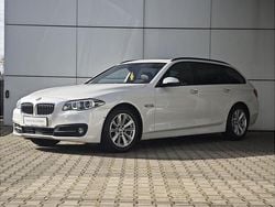 Mineral white metallic metalizowany Używany 2016 BMW 530 Shadowline Kombi | 79 999 zł (Super Cena)