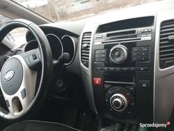 Czerwony Używany 2009 Kia Venga Hatchback | 16 000 zł (Uczciwa cena)