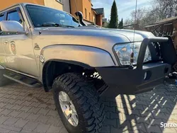 Srebrny Używany 2005 Nissan Patrol SUV | 65 000 zł