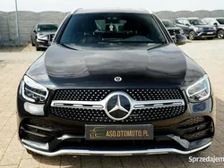 Czarny Używany 2022 Mercedes GLC300e SUV | 174 700 zł