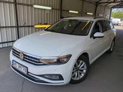 Biały Używany 2021 VW Passat Elegance Kombi | 48 700 zł (Super Cena)