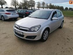 Srebrny Używany 2007 Opel Astra Hatchback | 12 900 zł (Dość drogi)