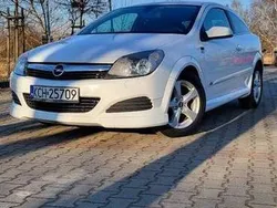 Biały Używany 2009 Opel Astra GTC OPC Coupe | 17 500 zł (Uczciwa cena)