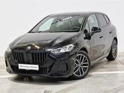 Czarny szafir metalizowany Używany 2024 BMW 218 Active Tourer Luxury Line Minivan | 144 900 zł (Uczciwa cena)