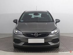 Szary Używany 2020 Opel Astra Kombi | 44 999 zł (Uczciwa cena)