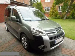 Szary (metalik) Używany 2009 Citroën Berlingo XTR Minivan | 26 900 zł (Uczciwa cena)