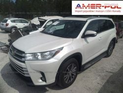 Biały Używany 2019 Toyota Highlander SUV | 111 000 zł