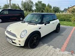 Używany 2004 Mini Cooper Hatchback | 9900 zł (Uczciwa cena)