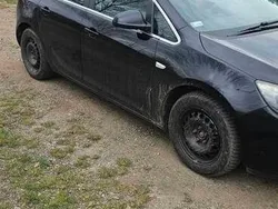 Używany 2010 Opel Astra Hatchback | 10 000 zł (Uczciwa cena)