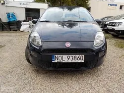 Czarny Używany 2016 Fiat Punto Easy Hatchback | 17 900 zł